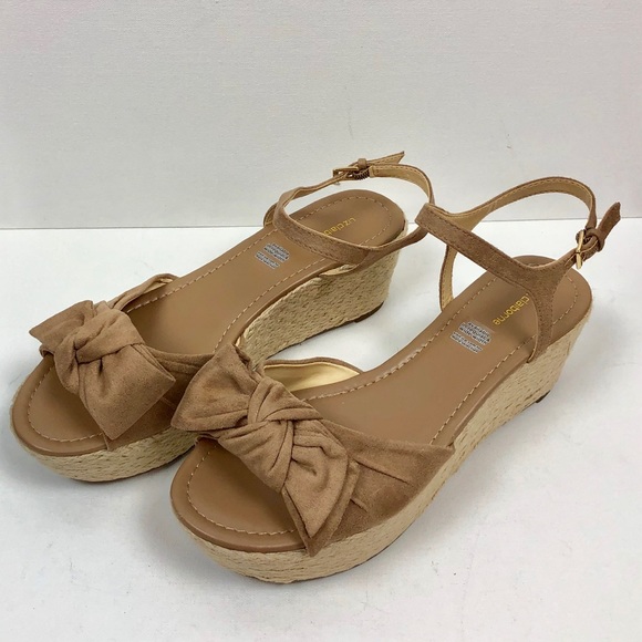 NWT Liz Claiborne wedges - Picture 2 of 6